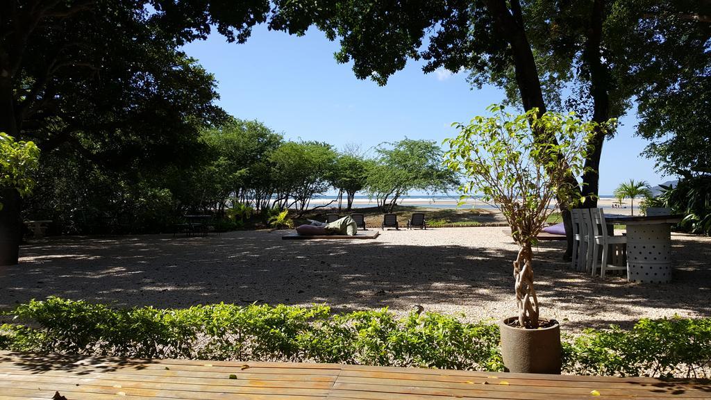 Hotel Casa Blanca Tamarindo Kültér fotó