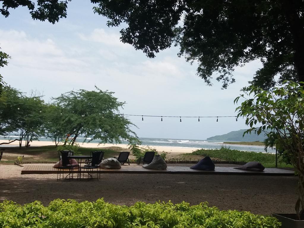 Hotel Casa Blanca Tamarindo Kültér fotó