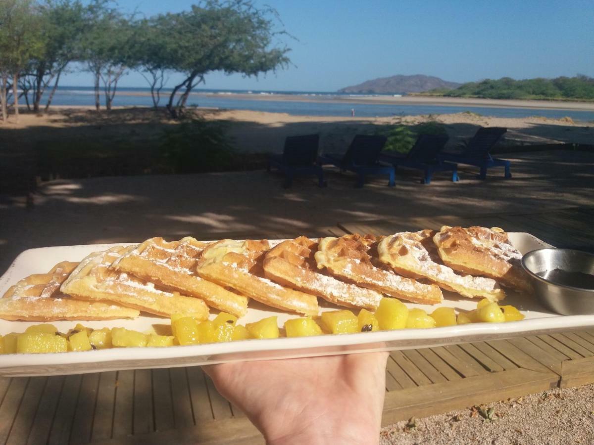 Hotel Casa Blanca Tamarindo Kültér fotó